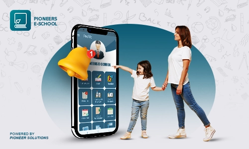 How the Electronic System Facilitates Communication Between the School and Parents?